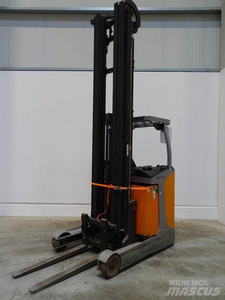 Still FM-X17 Reachtruck