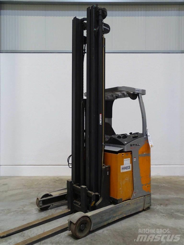 Still FM-X17 Reachtruck