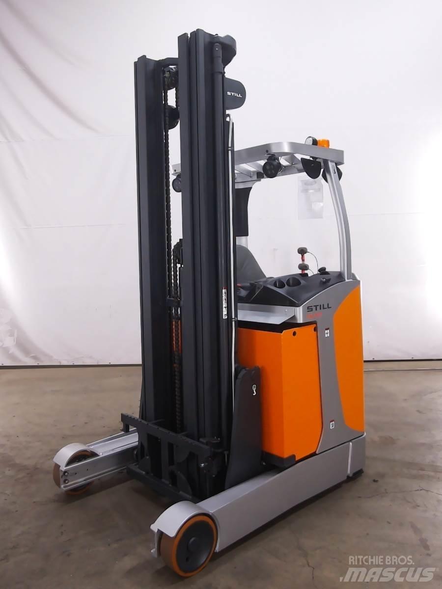 Still FM-X17 Reachtruck