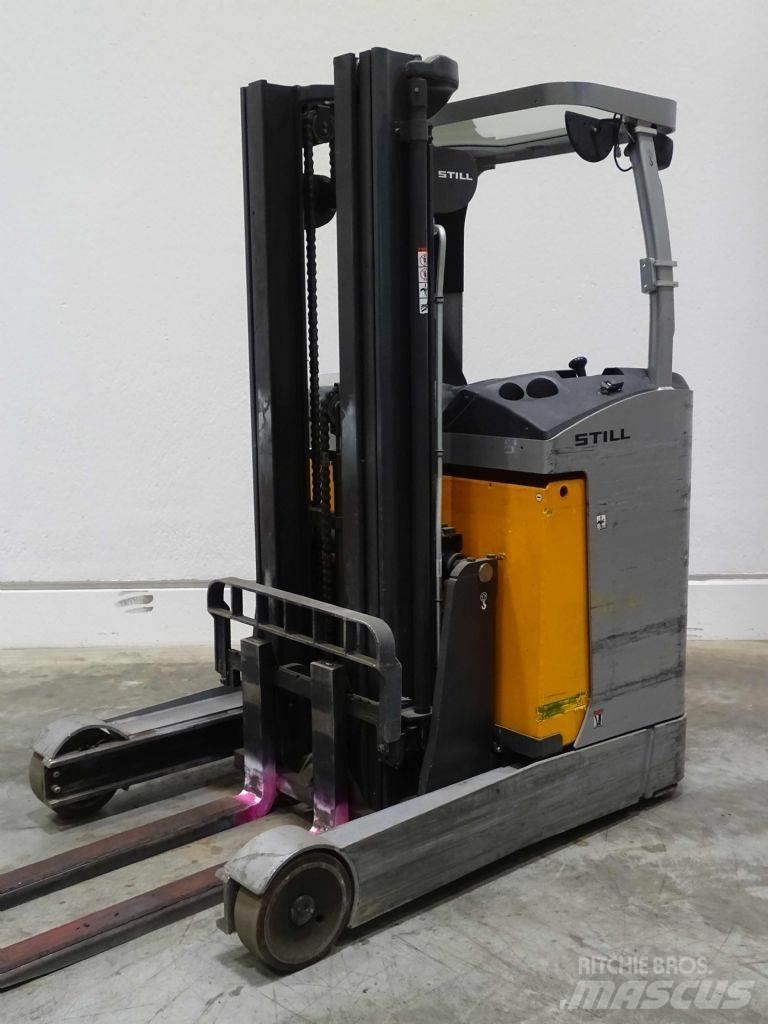 Still FM-X17 Reachtruck