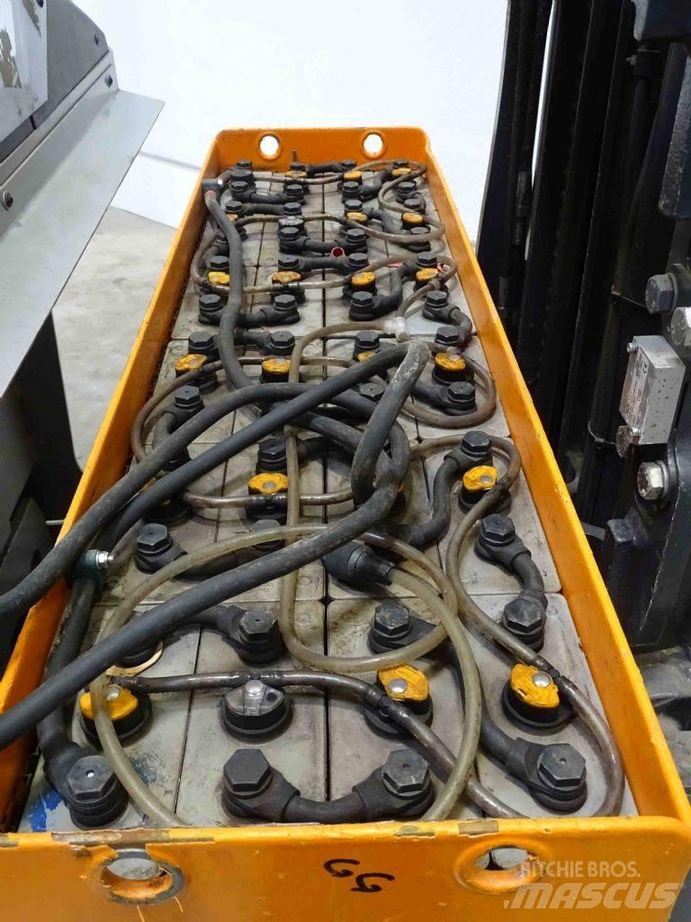 Still FM-X17 Reachtruck