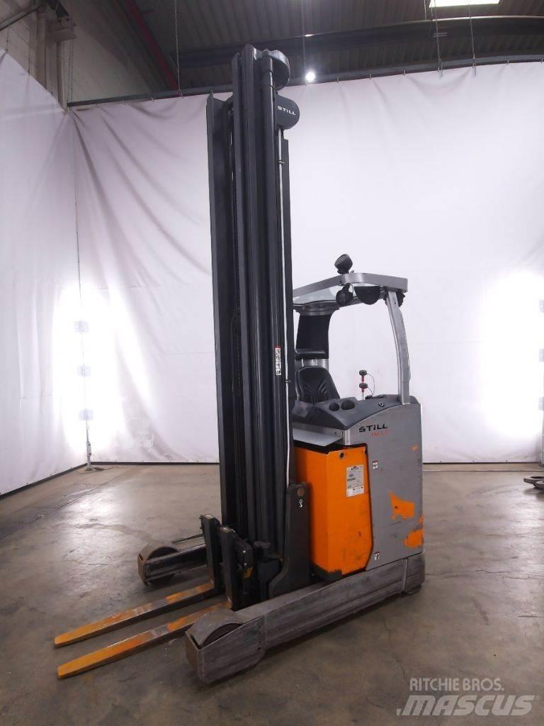 Still FM-X17 Reachtruck