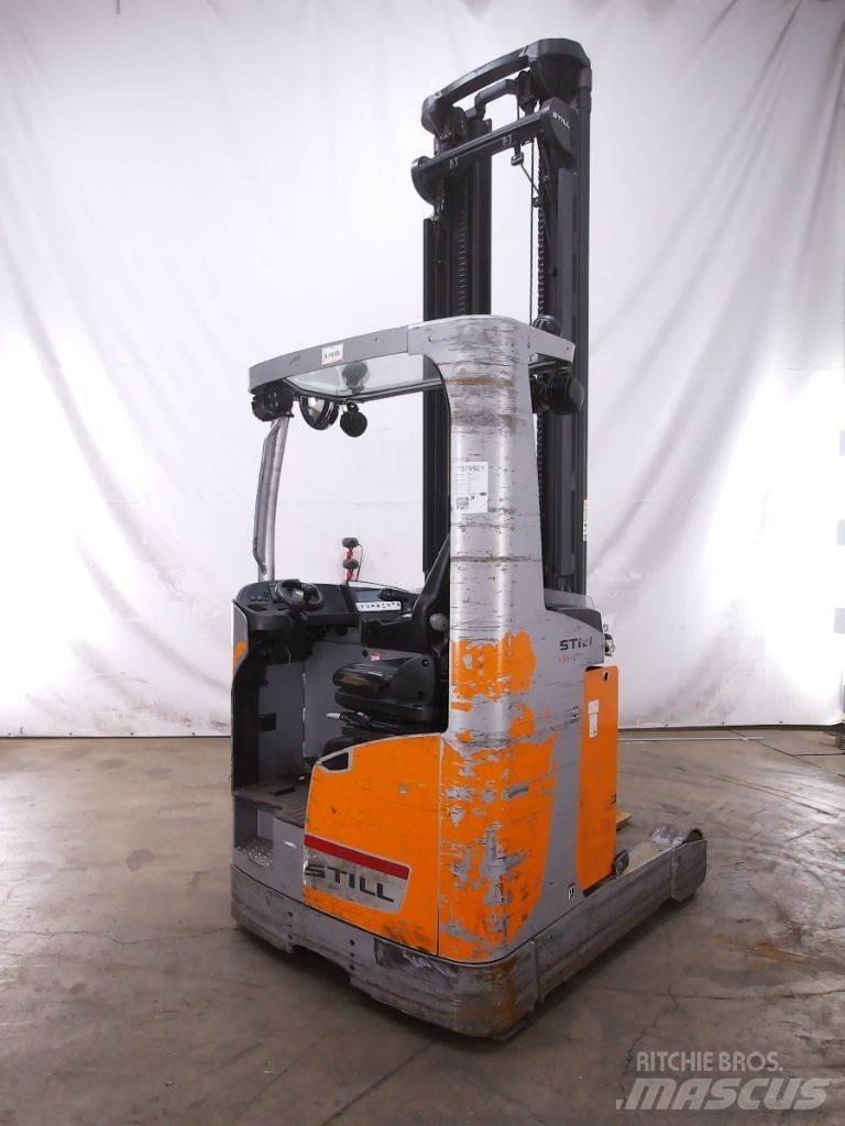 Still FM-X17 Reachtruck