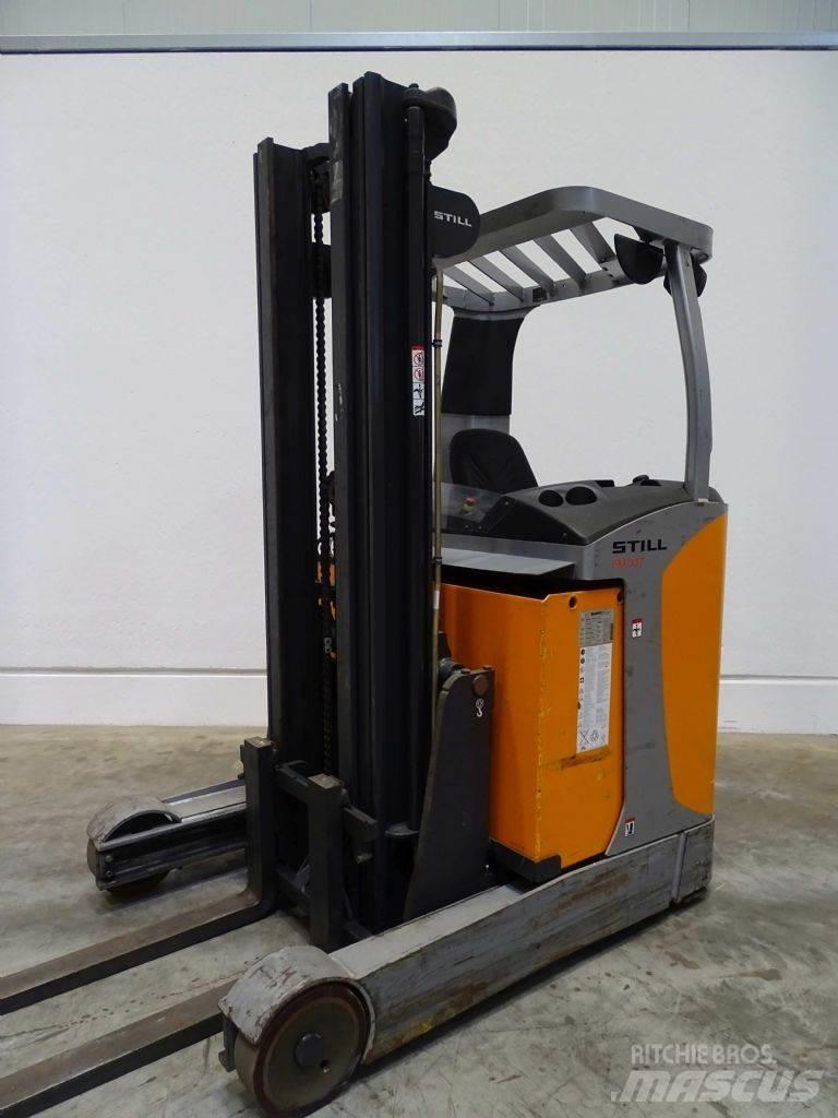 Still FM-X17 Reachtruck