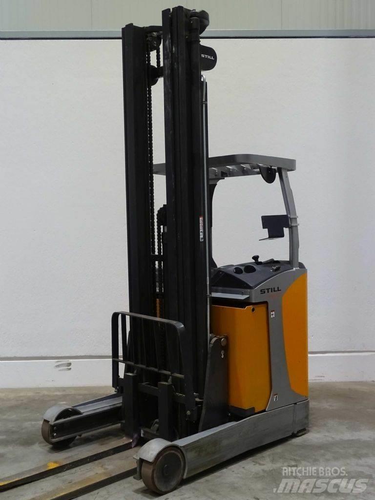 Still FM-X17 Reachtruck
