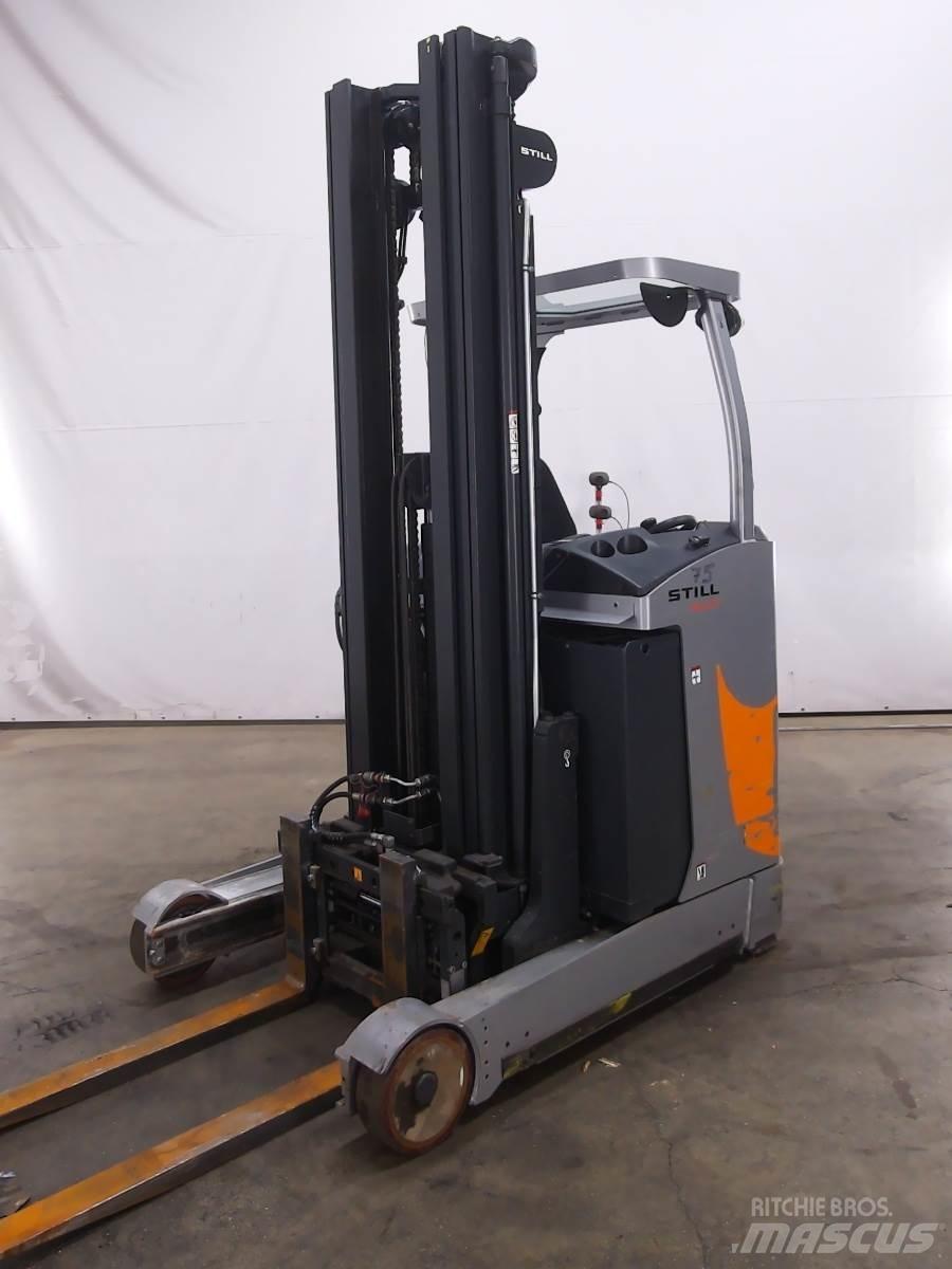 Still FM-X17 Reachtruck