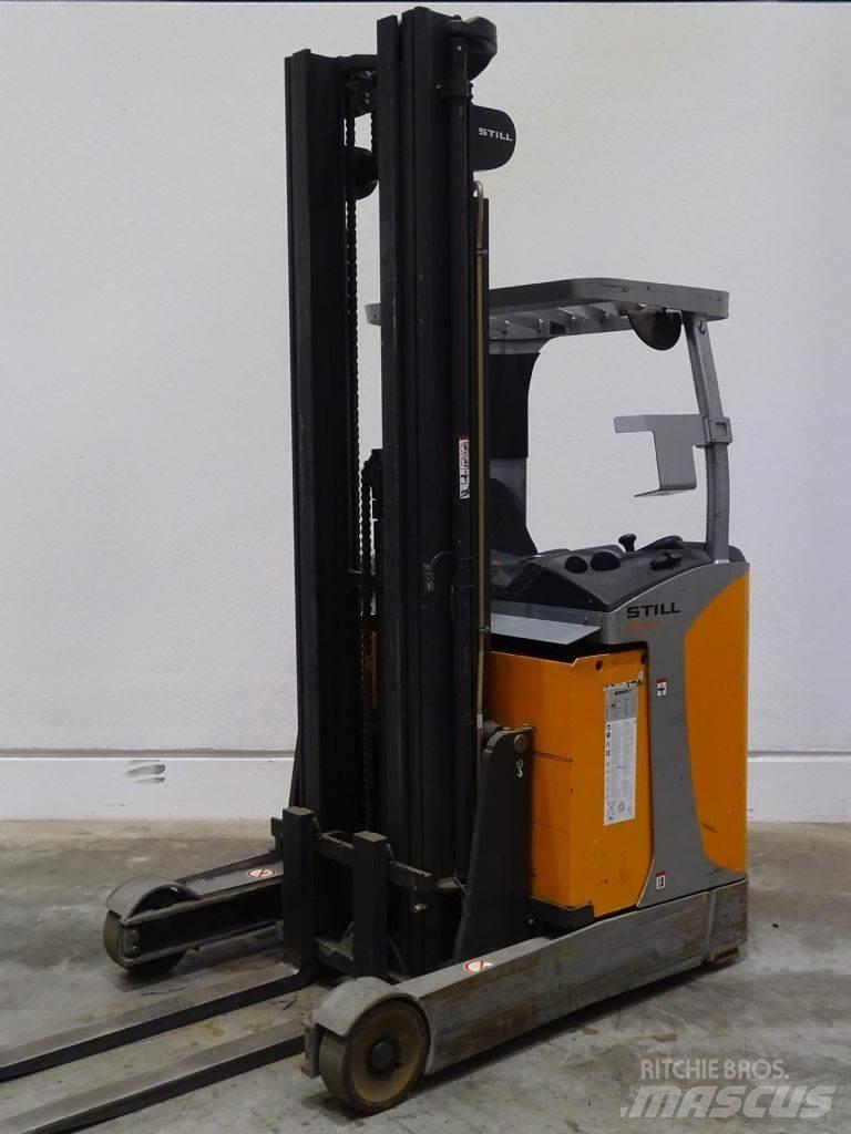 Still FM-X17 Reachtruck