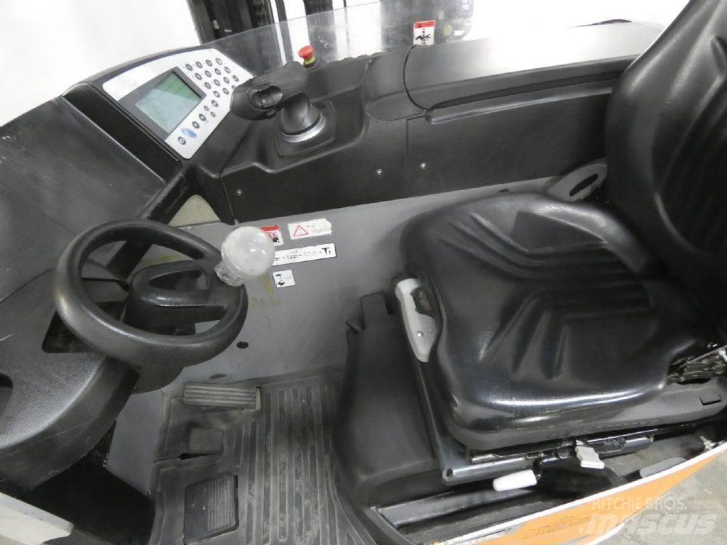 Still FM-X17 Reachtruck