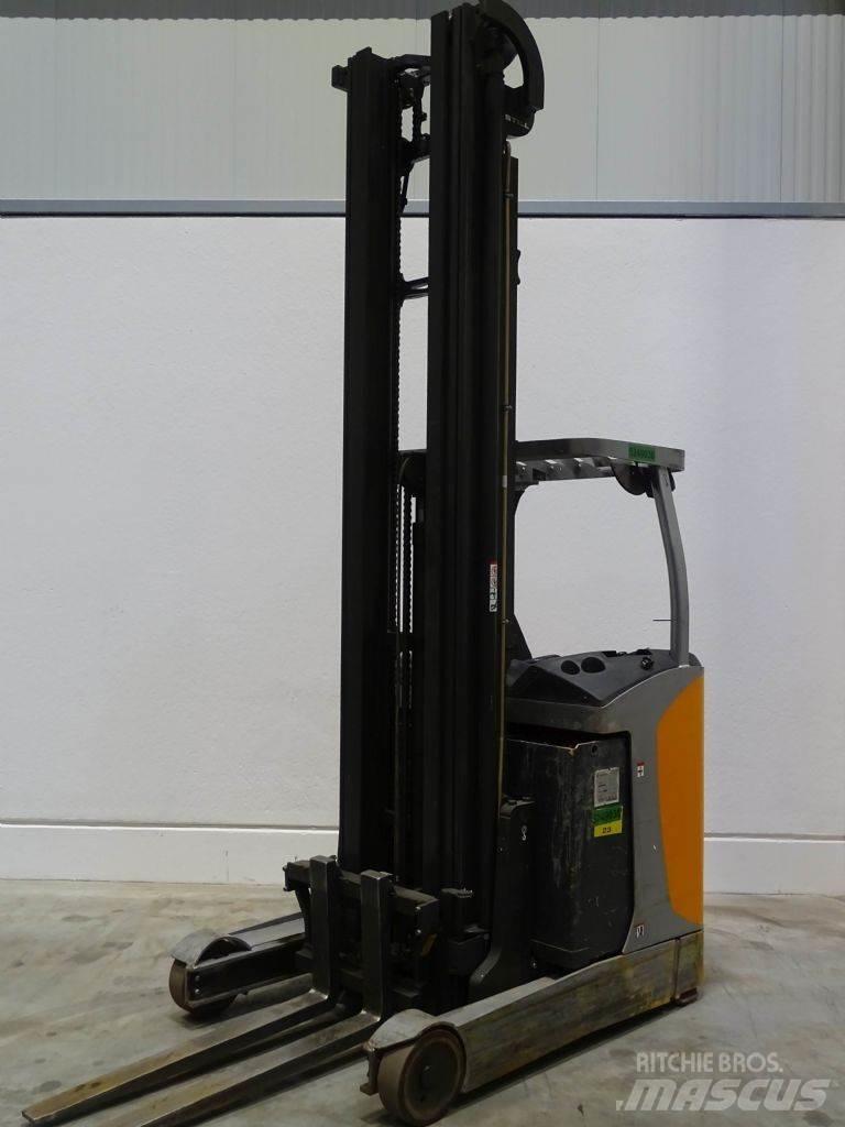 Still FM-X17 Reachtruck