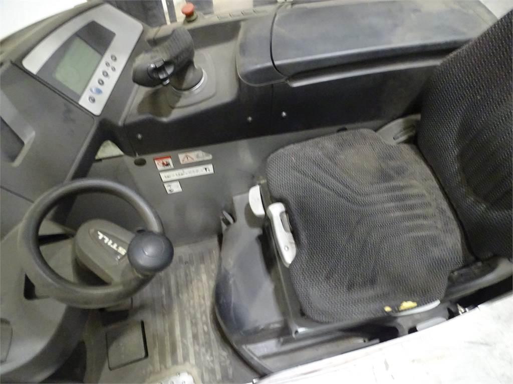 Still FM-X17 Reachtruck