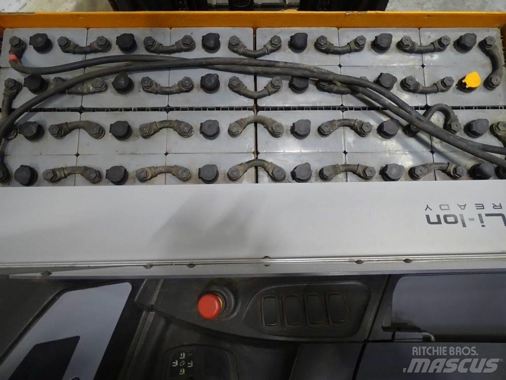 Still FM-X17 Reachtruck