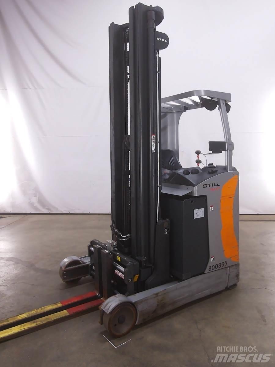 Still FM-X17 Reachtruck