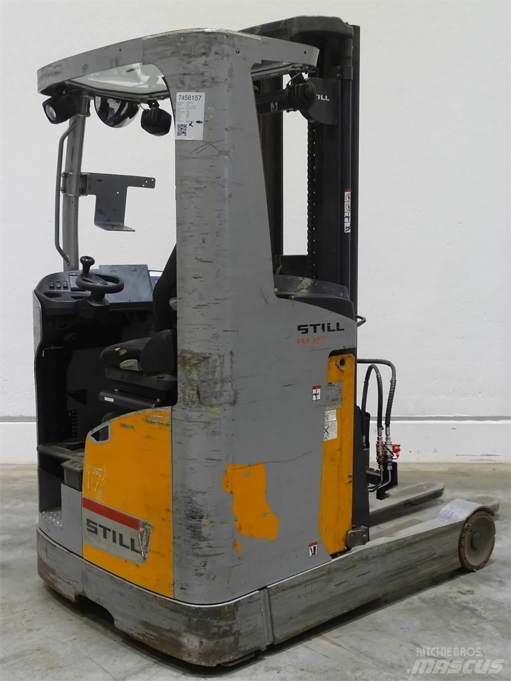 Still FM-X17 Reachtruck