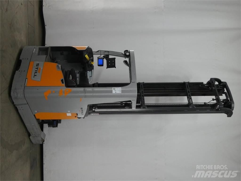 Still FM-X17 Reachtruck