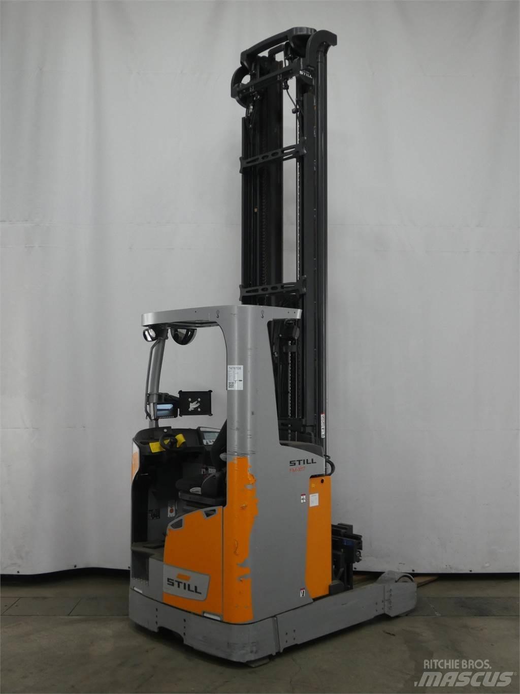 Still FM-X17 Reachtruck