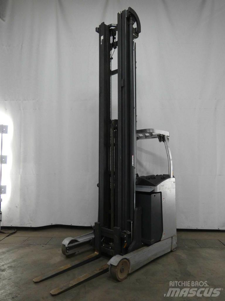 Still FM-X17 Reachtruck