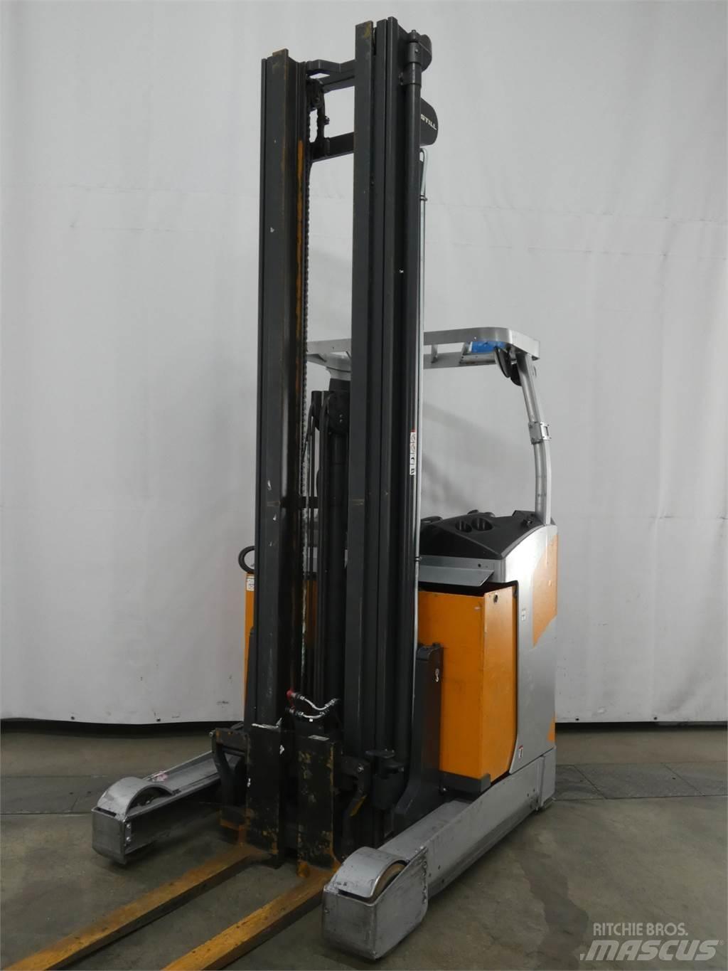 Still FM-X17 Reachtruck
