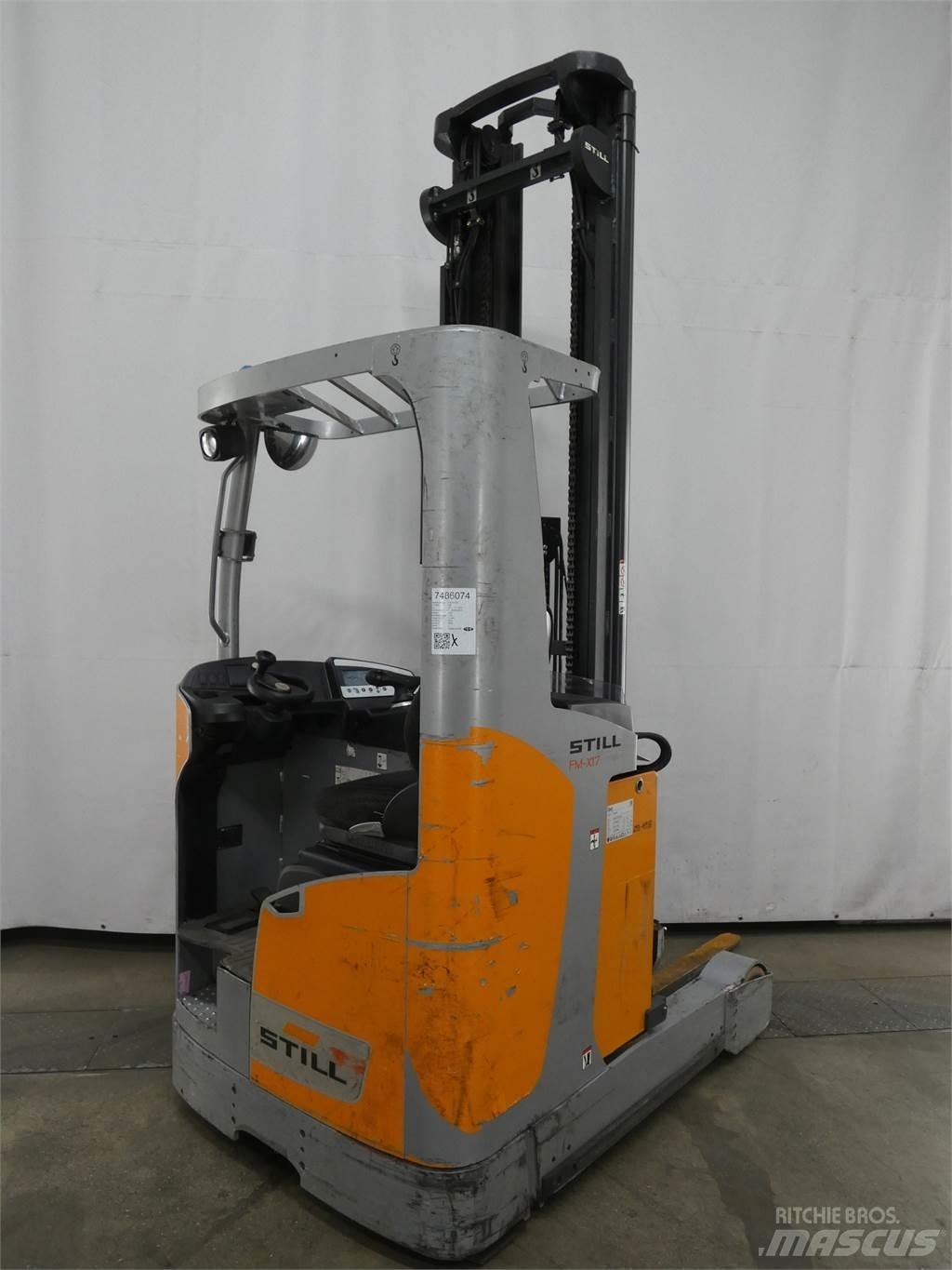 Still FM-X17 Reachtruck
