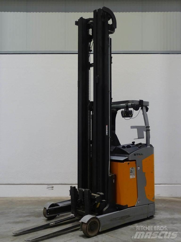 Still FM-X17 Reachtruck
