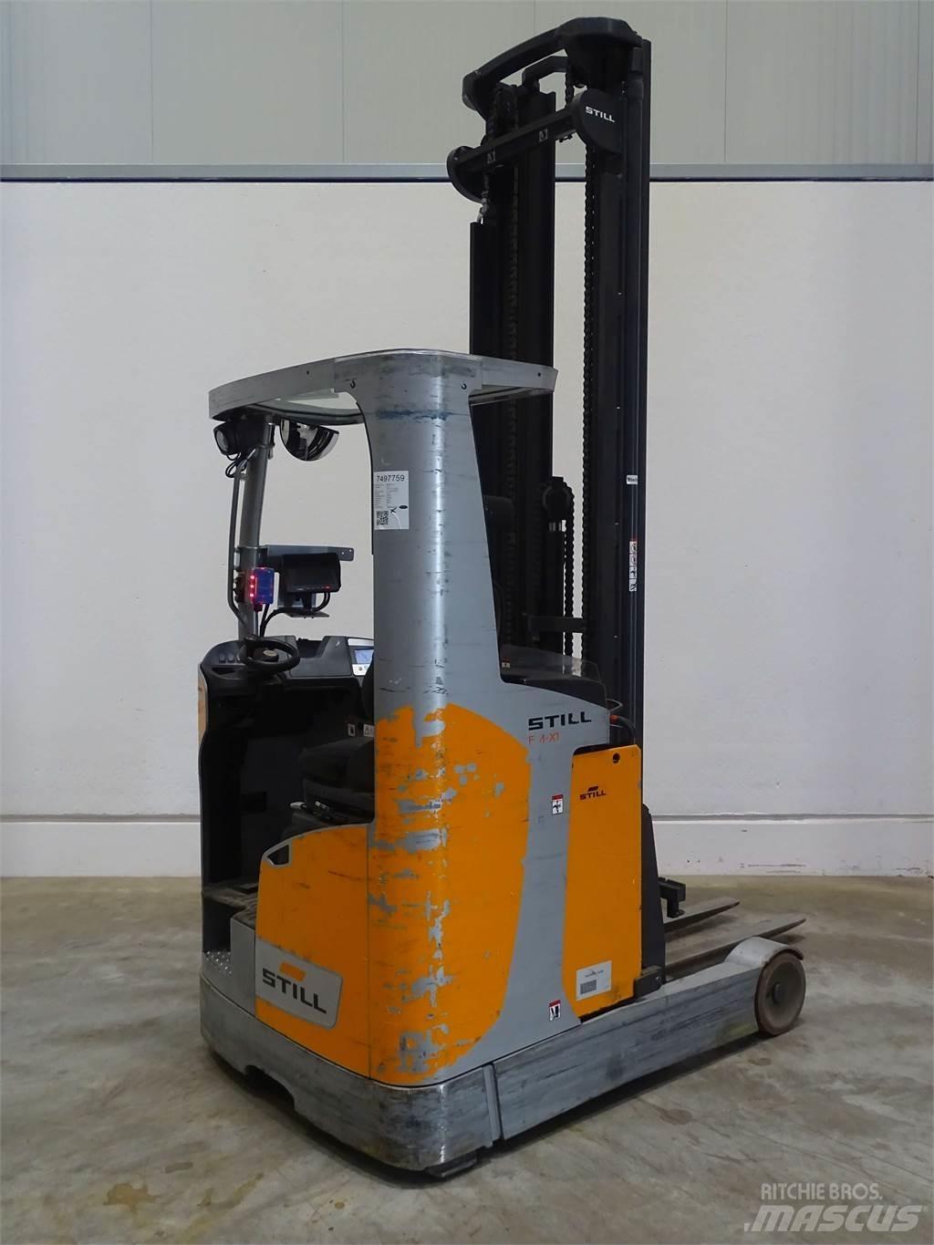 Still FM-X17 Reachtruck