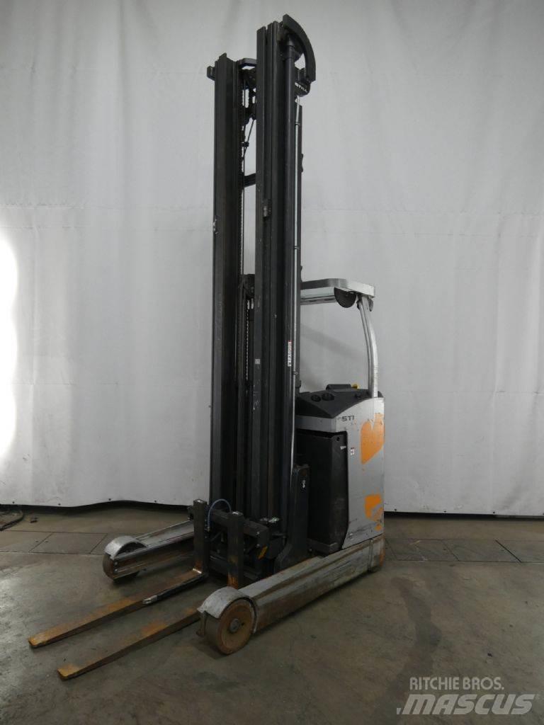 Still FM-X17 Reachtruck