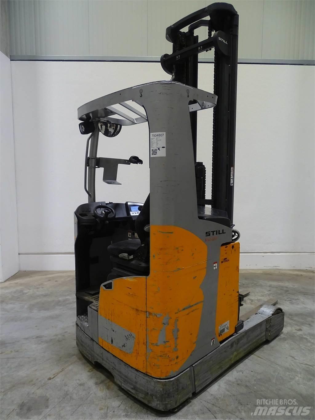 Still FM-X17 Reachtruck