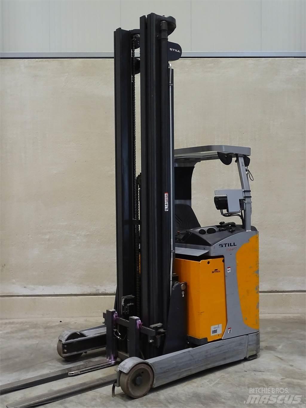 Still FM-X17 Reachtruck