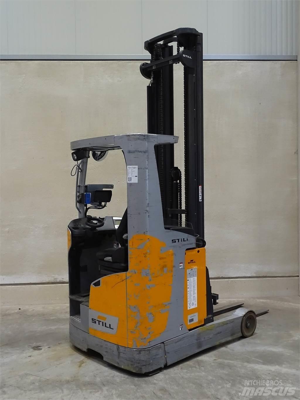 Still FM-X17 Reachtruck