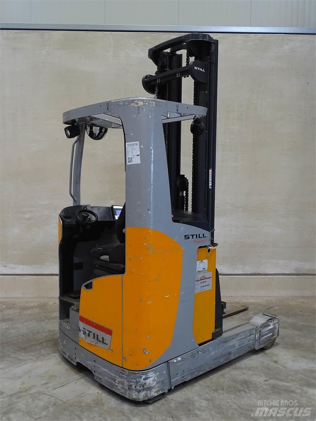 Still FM-X17 Reachtruck