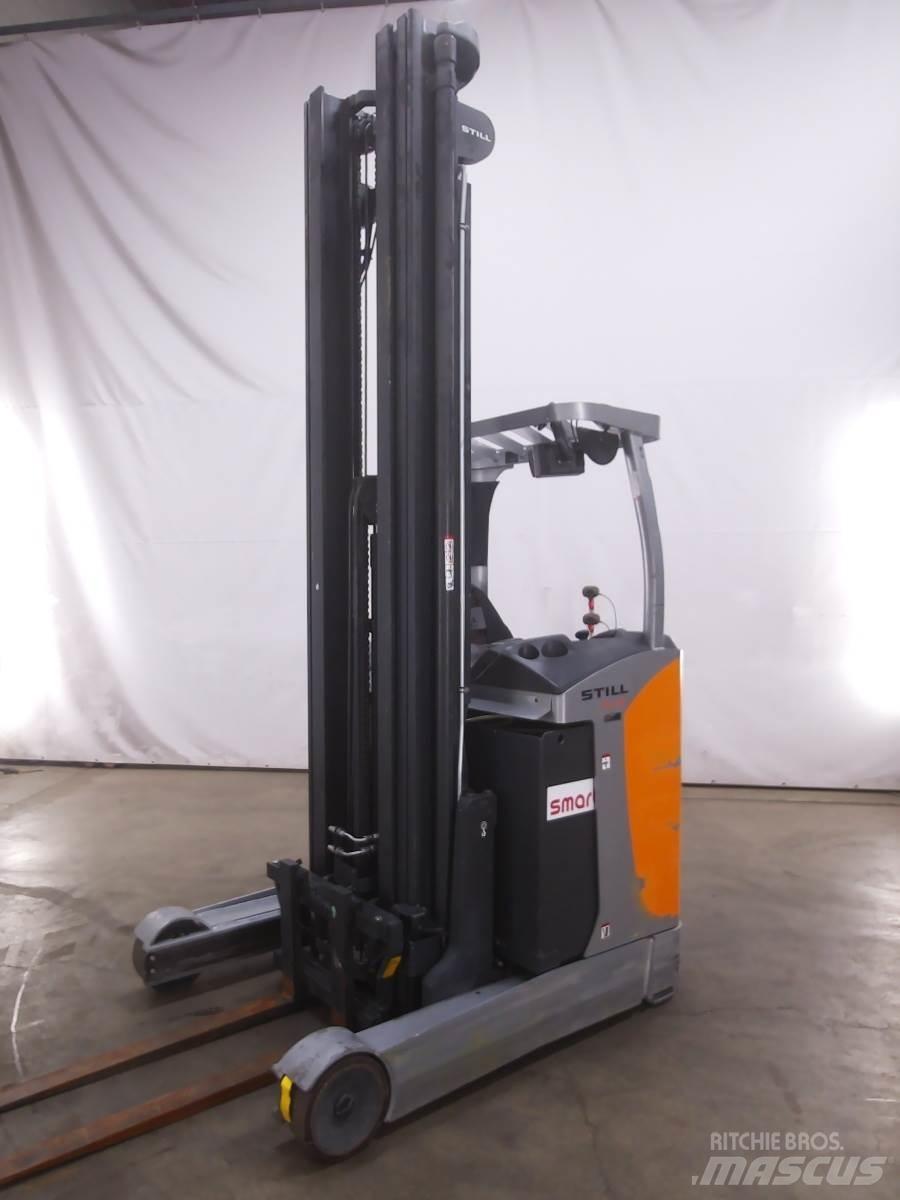 Still FM-X17 Reachtruck