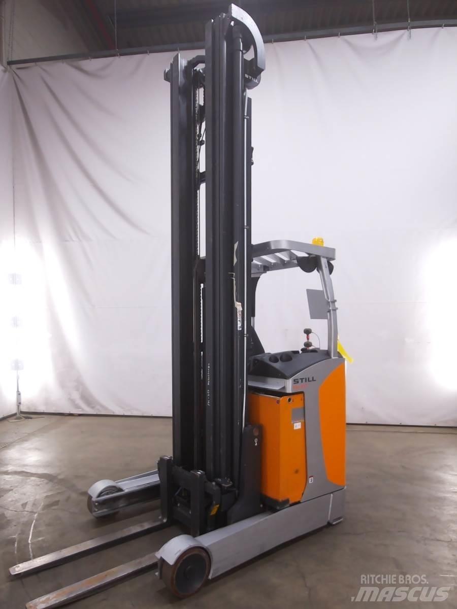 Still FM-X17 Reachtruck
