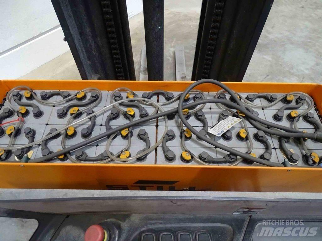 Still FM-X20 Reachtruck
