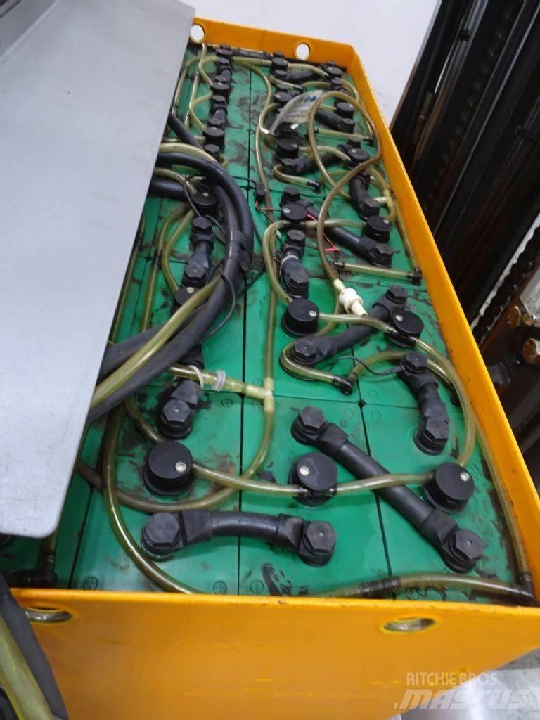 Still FM-X20 Reachtruck