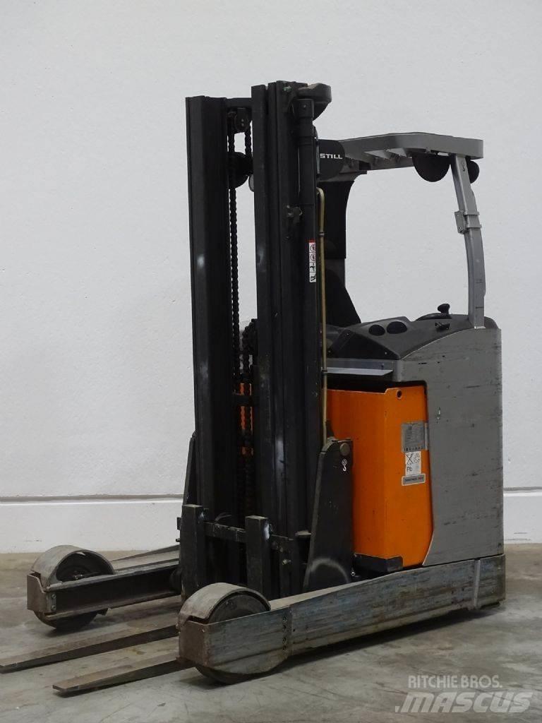 Still FM-X20 Reachtruck