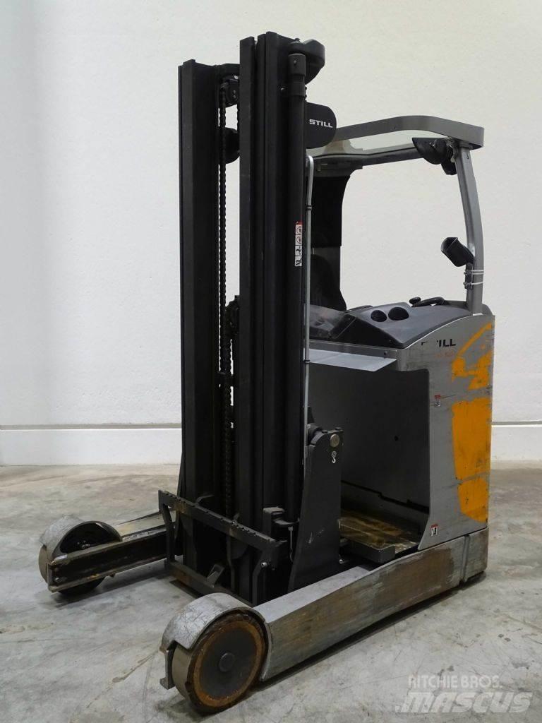 Still FM-X20 Reachtruck