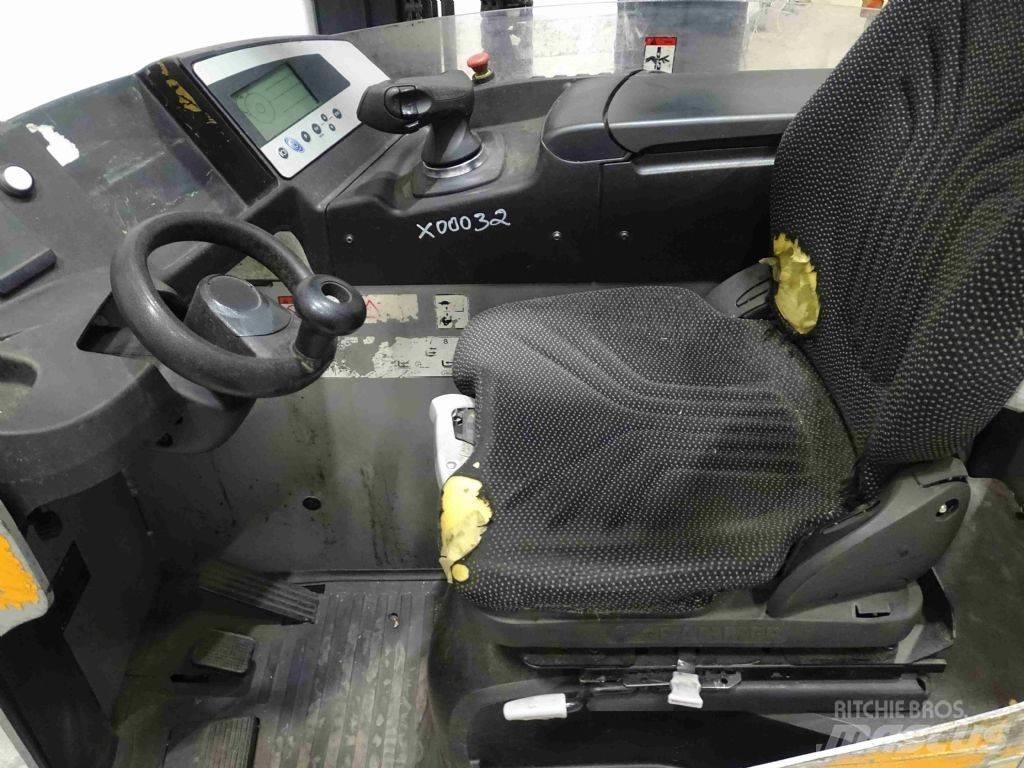 Still FM-X20 Reachtruck