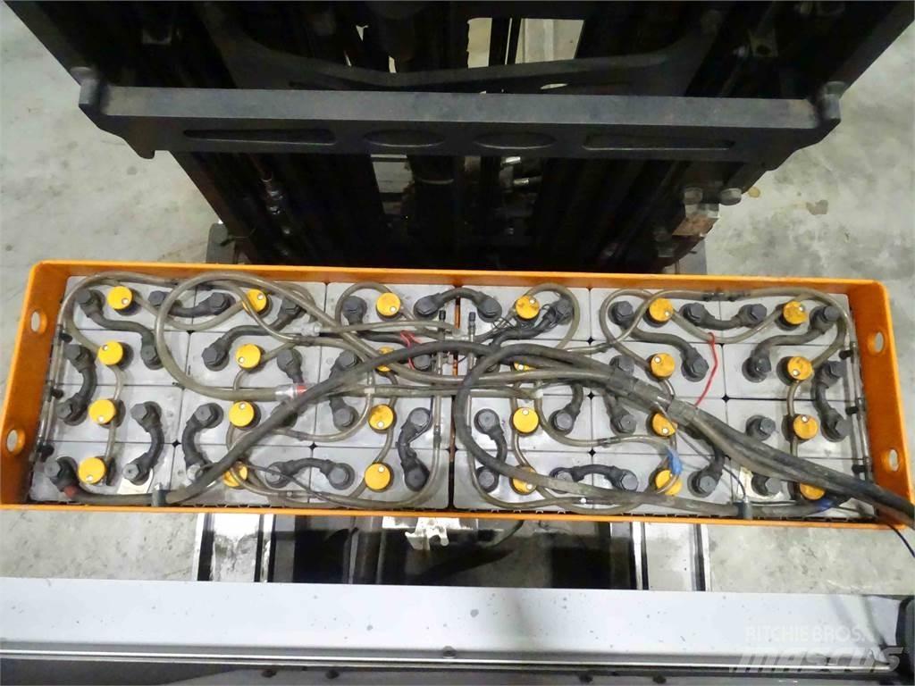 Still FM-X20 Reachtruck