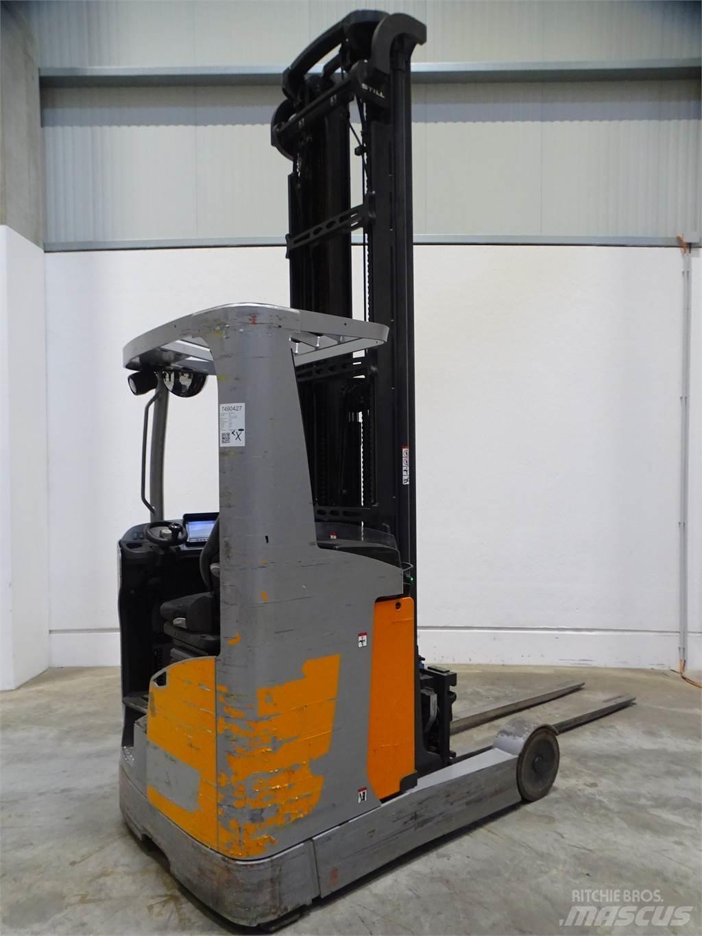 Still FM-X20 Reachtruck