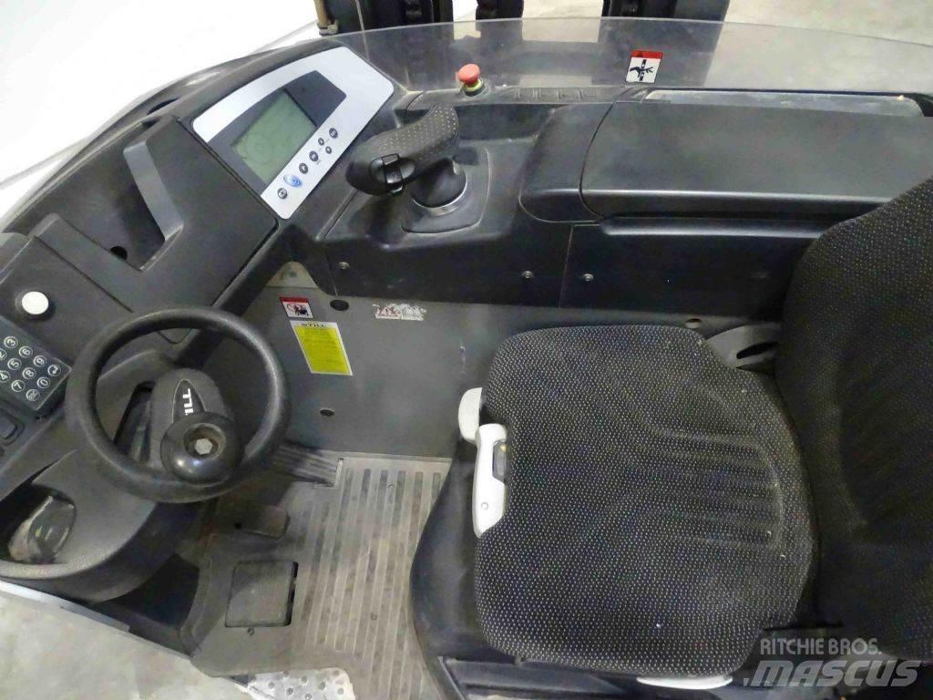 Still FM-X25 Reachtruck