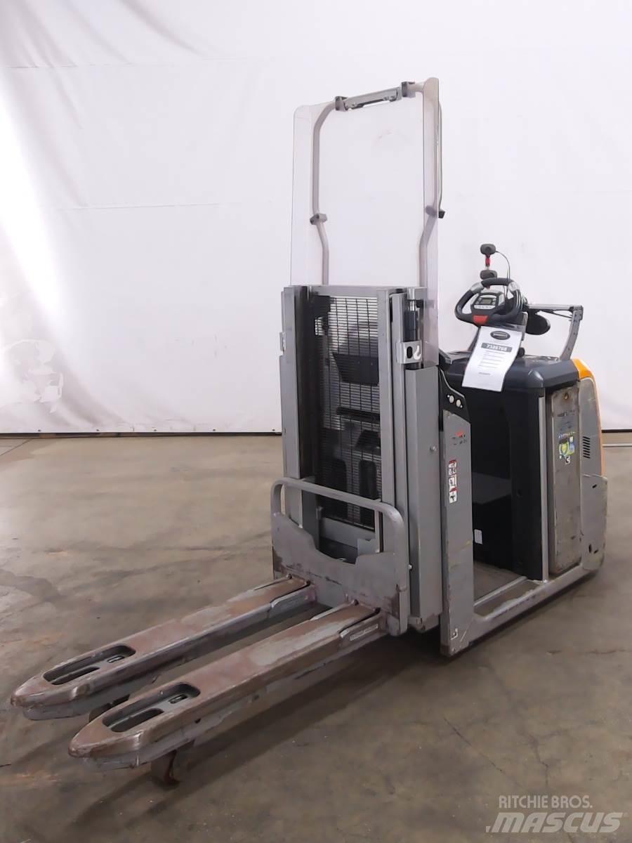 Still OPX-D20 Plukketruck, lav