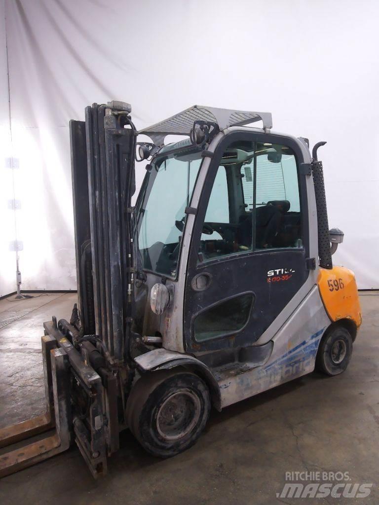 Still RX70-35 Diesel gaffeltrucks