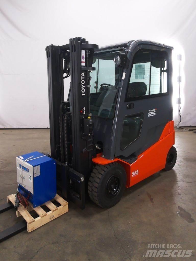 Toyota 8FBMKT25 El gaffeltrucks