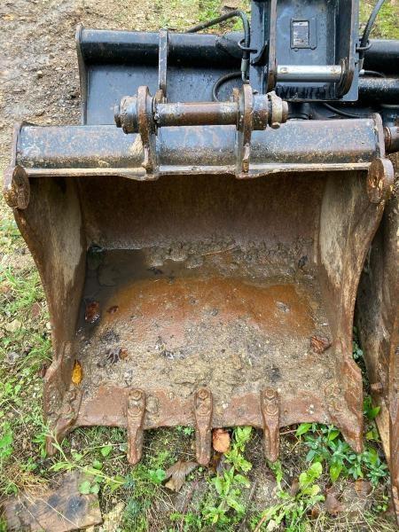 JCB 85Z-2 Gravemaskiner på larvebånd