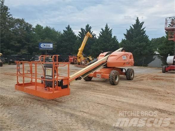 JLG 400S Teleskoplifte