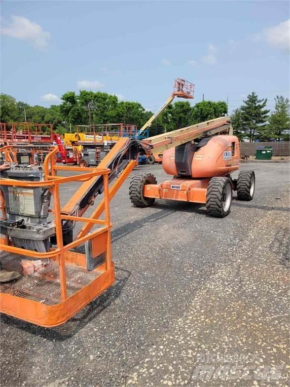 JLG 600AJ Bomlifte med knækarm