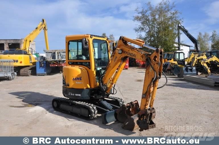 Hyundai R25Z-9AK Minigravemaskiner