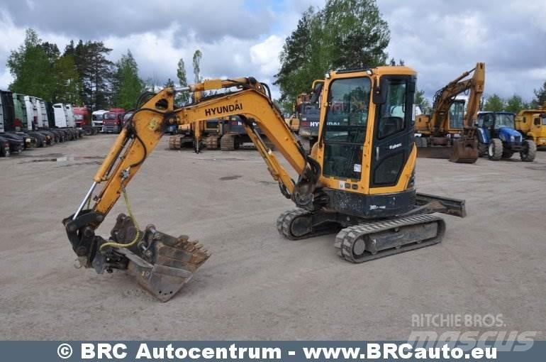 Hyundai R30Z-9AK Minigravemaskiner