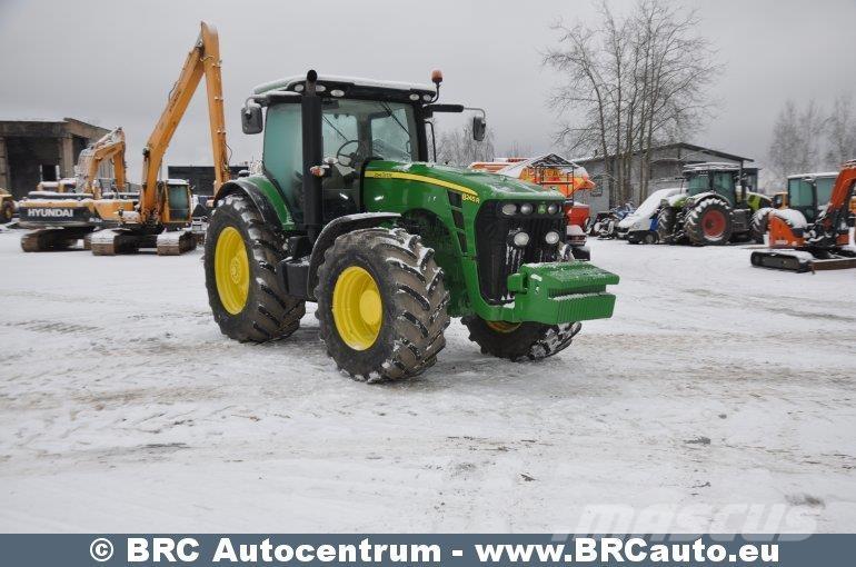 John Deere 8245R Traktorer