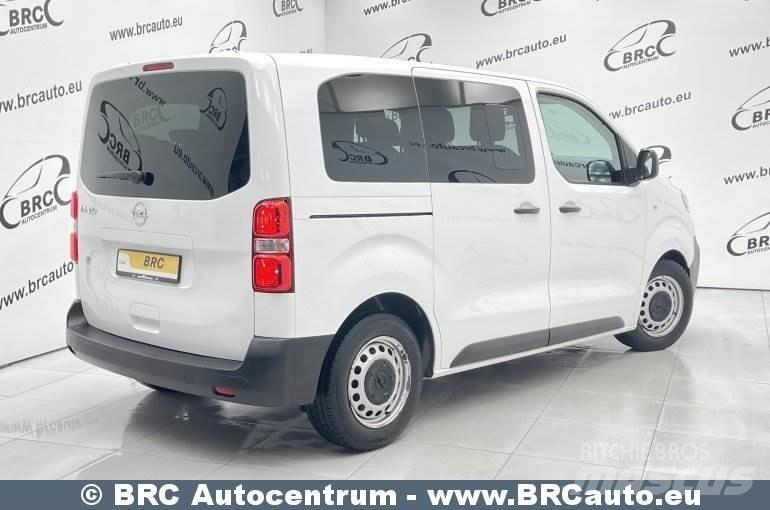 Opel Vivaro Minibusser