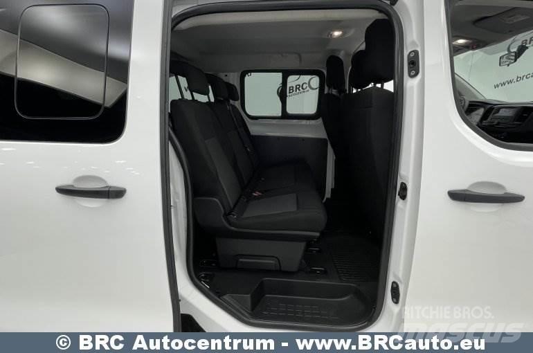 Opel Vivaro Minibusser